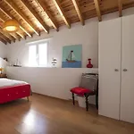 بيت للعطل Main House