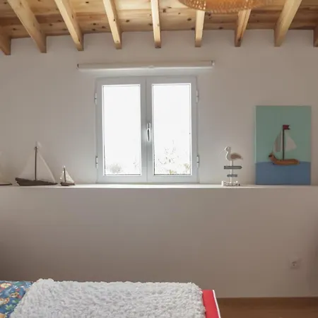 Main House بيت للعطل *