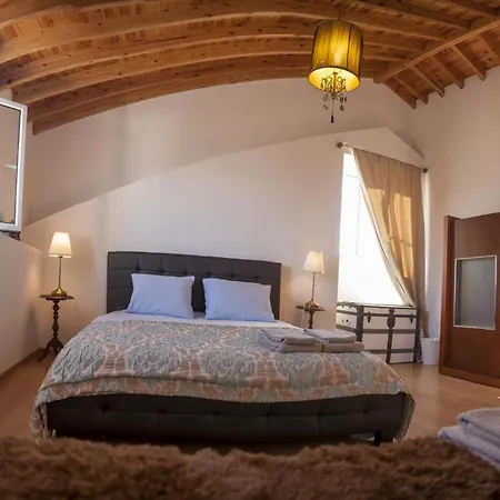 Main House Água de Alto