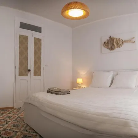 بيت للعطل Main House