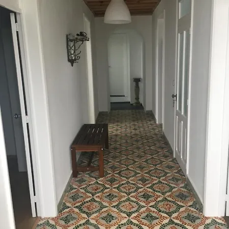 بيت للعطل Main House