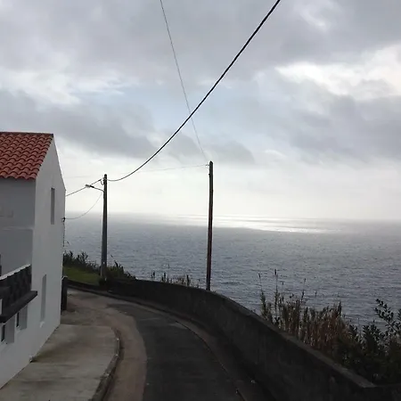 بيت للعطل Main House