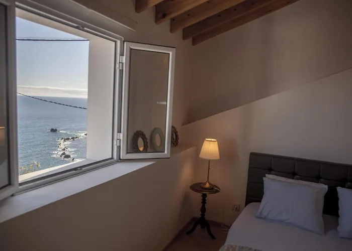 Main House * Água de Alto