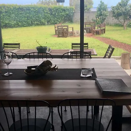 Main House בית נופש Água de Alto