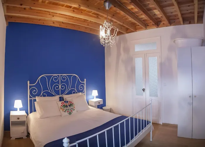 Main House Semesterbostad