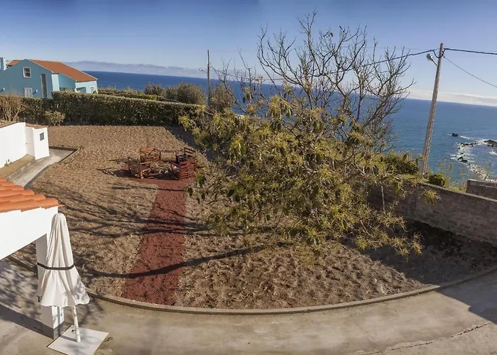 Main House Semesterbostad